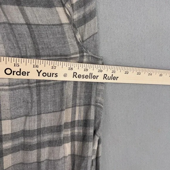 Xirena Shirt Womens XS Gray Plaid Flannel Ruffle Long Sleeve Boho Made in USA - Picture 12 of 15